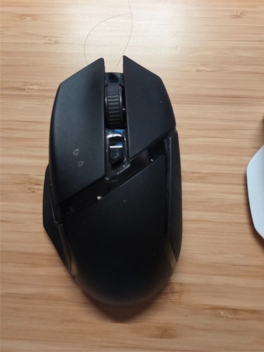 Razer basilisk hyperspeed - basilisk, x